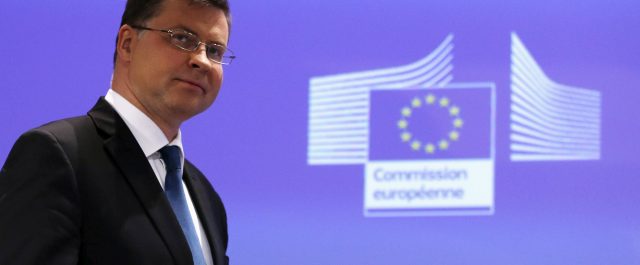 Ντομπρόβσκις: Έχουν βρεθεί τα μέτρα για το δημοσιονομικό κενό, εκκρεμότητα το ΔΝΤ