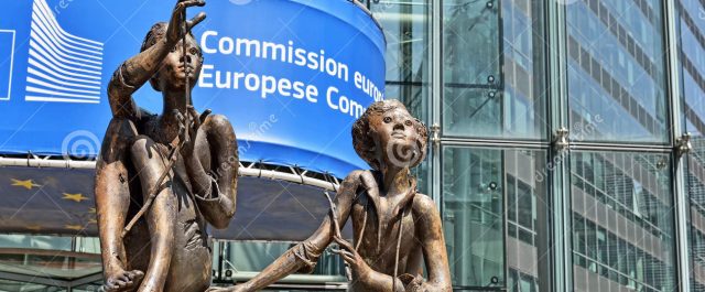 Η Κομισιόν ζητά προγράμματα λιτότητας από Γαλλία και Ιταλία- “Βόμβα” το Ιταλικό χρέος