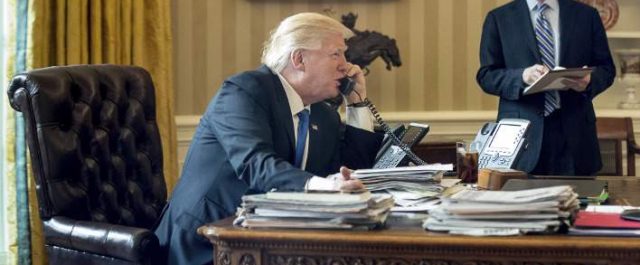 Έρευνα στο Λ. Οίκο για τις διαρροές από τις συνομιλίες Τραμπ με ξένους ηγέτες