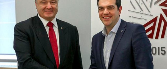 Συνάντηση Τσίπρα με Ποροσένκο στο Κίεβο – Τα μηνύματα του πρωθυπουργού στην ομογένεια