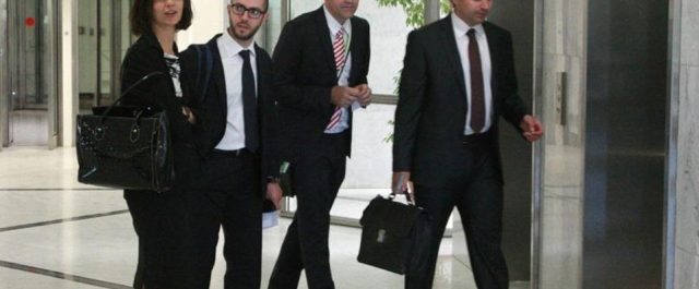 Αρχίζουν οι διαπραγματεύσεις- Συμφωνία μέχρι τις 20 Μαρτίου επιζητεί η Αθήνα