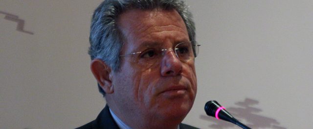 “Περίεργο” tweet Βλάχου λίγη ώρα μετά την ομιλία Μητοτάκη