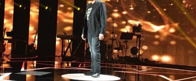 Η αδιαθεσία του Γιώργου Λιάγκα επί σκηνής Rising Star