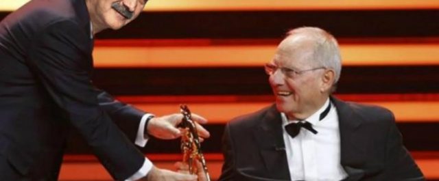 Λάκης Λαζόπουλος: Η Ευρώπη είναι στρατόπεδο συγκέντρωσης με διοικητή Γερμανό
