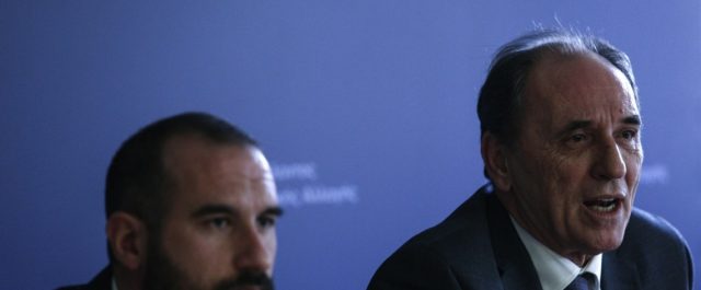 Τζανακόπουλος/Σταθάκης: Απέρριψαν τις κατηγορίες της ΝΔ για τον πρόεδρο του ΔΕΣΦΑ