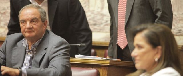 Βηματοδότης: Τελικά, ο Καραμανλής δεν “άδειασε” τον Καμμένο αλλά τον …Κυριάκο;