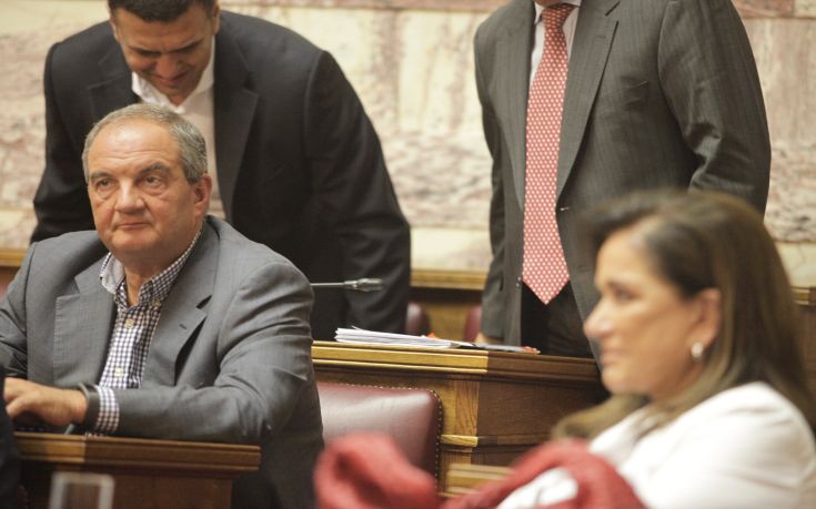 Βηματοδότης: Τελικά, ο Καραμανλής δεν “άδειασε” τον Καμμένο αλλά τον …Κυριάκο;