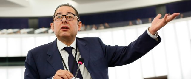 Πιτέλα: Να μην υπογραφεί η Διακήρυξη της Ρώμης αν απουσιάζει η κοινωνική ατζέντα