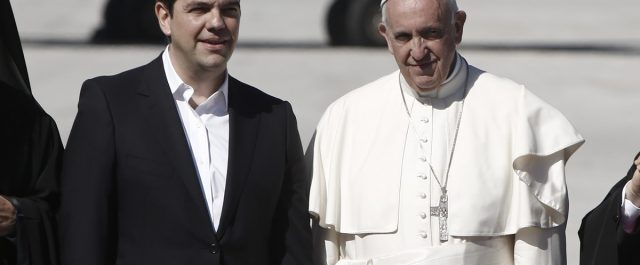Πάπας προς Τσίπρα: Ευχαριστώ για όσα έχετε κάνει για τους φτωχούς και τους αδύναμους