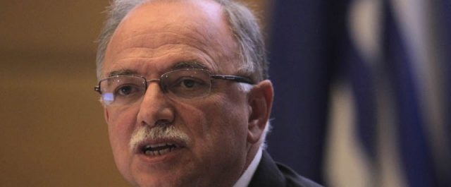 Παπαδημούλης: Άγνωστη λέξη η αυτοκριτική για τον Κώστα Σημίτη