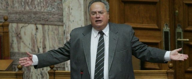 Κοτζιάς στην Die Welt: Κάποιοι στην Ε.Ε θεωρούν πως Ελλάδα, Ιταλία μπορούν να είναι “κιβώτια για πρόσφυγες”