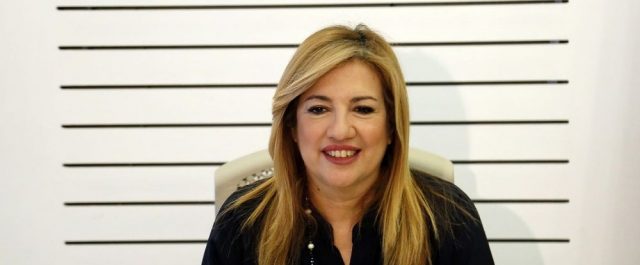 Μπήκε και η Φώφη στο “ντέρμπι” Τσίπρα- Μητσοτάκη στο twitter για το Μπάρτσα-Παρί [Τι έγραψε]