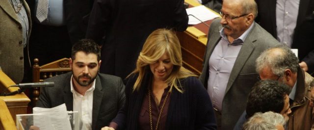 Γεννηματά προς Τσίπρα: Φυγόμαχος είναι αυτός που αρνείται τις εξεταστικές, εμείς τις ψηφίσαμε όλες