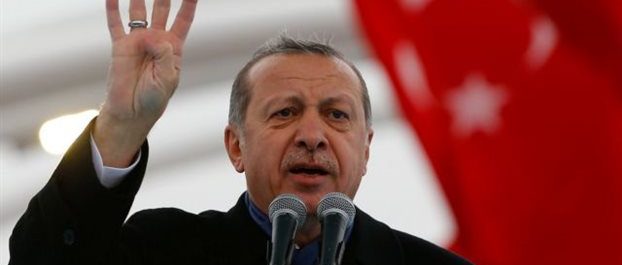 Ερντογάν σε Τούρκους της διασποράς: Κάντε πολλά παιδιά ως απάντηση στις διακρίσεις