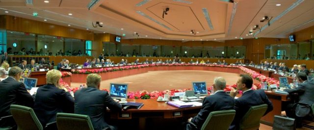 Άλλο ένα χαμένο Eurogroup; – Πρωτοβουλίες Τσακαλώτου την τελευταία στιγμή