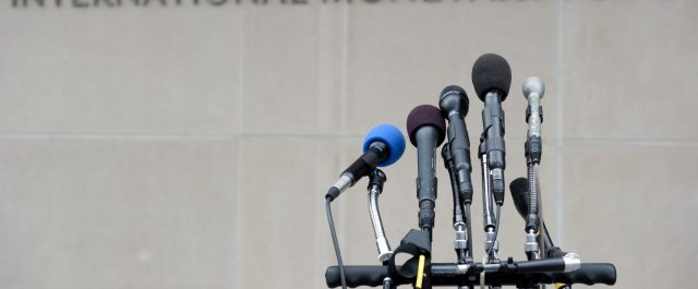 “Κολλάει” η επιστροφή των Θεσμών – Νέα εμπόδια από το ΔΝΤ στο EWG