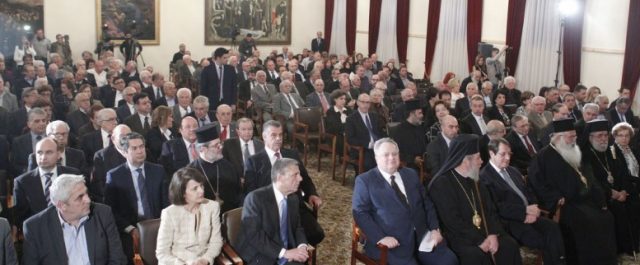 Αποθέωσαν στη Λευκωσία τον Κοτζιά εκείνοι που τον υπονόμευαν- Αλλά και στην Αθήνα…