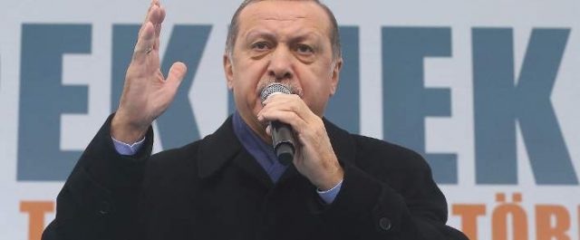Ο Ερντογάν απειλεί την Ολλανδία: “Θα πληρώσετε γι αυτό που κάνατε”