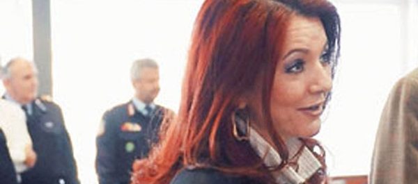 Αιφνίδια παραίτηση της εισαγγελέως διαφθοράς- Τι υποστηρίζει, τι απαντά η κυβέρνηση
