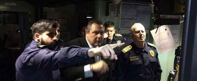 Ο Καμμένος στη φρεγάτα “Λήμνος”- Απάντηση στη νέα τουρκική πρόκληση [εικόνες]