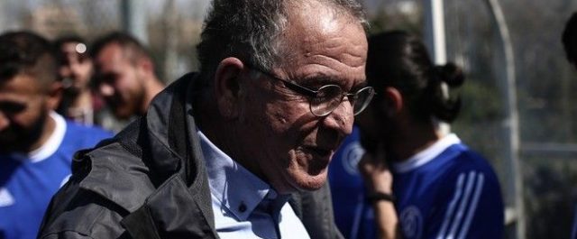 Μουζάλας σε δραματικούς τόνους στο Spiegel: Δεν μπορούμε να δεχθούμε ούτε έναν πρόσφυγα παραπάνω!