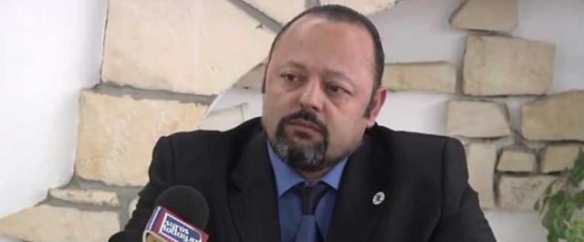 Οδηγείται στη φυλακή ο Αρτέμης Σώρρας- Καταδικάστηκε σε 8 χρόνια φυλάκισης