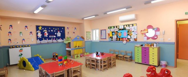 “Όλα τα παιδιά άνω των 3 ετών σε παιδικούς σταθμούς”