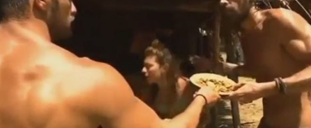 Μανώλης Θήτα: Κοινωνία …Survivor- Κρουασάν, πιτάκια… κι άσε τον ΕΦΚΑ να περιμένει