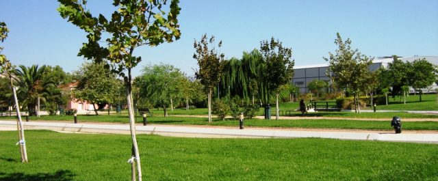 Όαση πρασίνου στον Κορυδαλλό μετά την κατεδάφιση δύο κτισμάτων των φυλακών