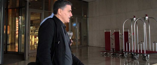 Λευκός καπνός για τον εξωδικαστικό – Σημάδια προσέγγισης για μέτρα αντίμετρα