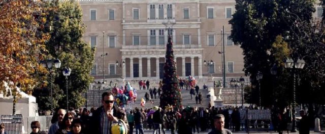 “ΟΧΙ” από ΕΣΕΕ, ΓΣΕΒΕΕ για λειτουργία των καταστημάτων τις Κυριακές