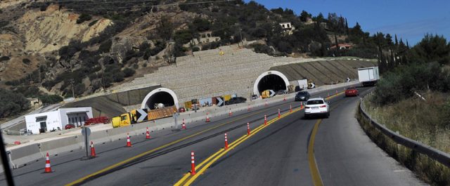 Ιόνια Οδός: Στην κυκλοφορία η σήραγγα Κλόκοβας