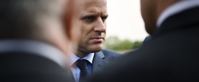 Ο Γερμανός “Mr. Airbus” στηρίζει Μακρόν και το διαλαλεί