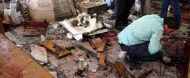 Βίντεο ντοκουμέντο από την επίθεση στην εκκλησία του Αγίου Μάρκου στην Αλεξάνδρεια