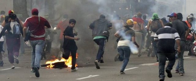 Στους 20 οι νεκροί από τις ταραχές στο Καράκας τις τελευταίες τρεις εβδομάδες