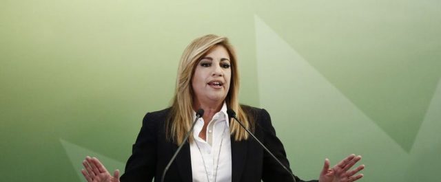 Έκτακτο συνέδριο με καθαιρέσεις- Για “ανταρσία” εναντίον της μιλά η Γεννηματά