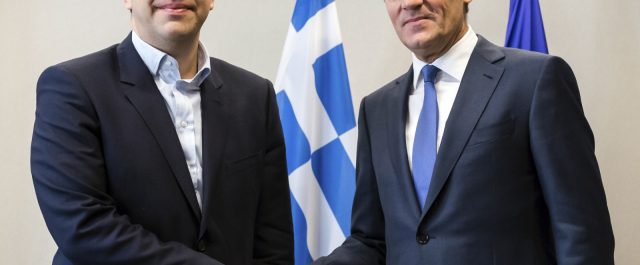 Τσίπρας με Τουσκ: Πρέπει να κρατήσουμε την Ευρώπη ενωμένη και ασφαλή