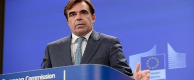 Επιστρέφουν οι Θεσμοί- Κομισιόν: Η Ελλάδα μπορεί να επιτύχει τα πλεονάσματα 2017-2018