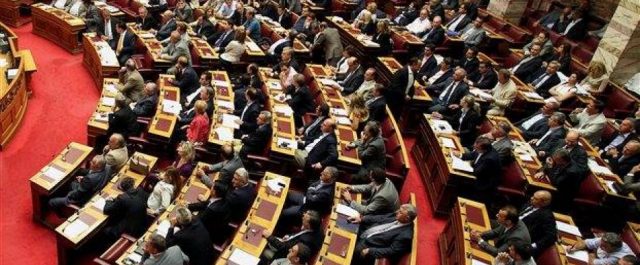 Οι ανακοινώσεις των κομμάτων για το πλεόνασμα