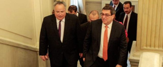 Συνάντηση Κοτζιά με τον Κουβανό ομόλογό του