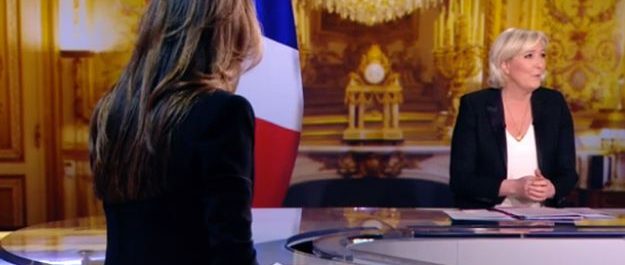 Η Λεπέν ζήτησε να αφαιρεθεί η σημαία της Ε.Ε από το τηλεοπτικό πλατώ πριν μιλήσει