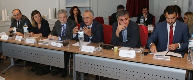 Πέντε βήματα για “υγιή” ρευστότητα από τις Τράπεζες – Τι είπαν Δραγασάκης – Τραπζίτες