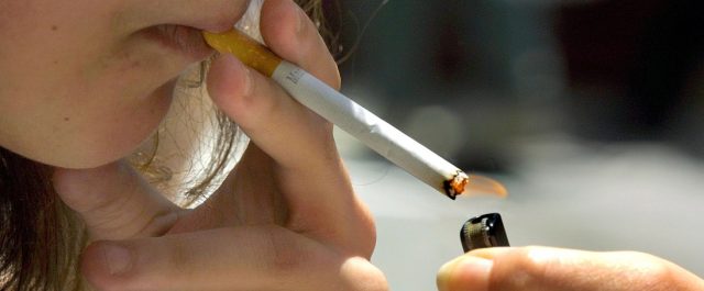 “Φουγάρα” οι Ελληνίδες: Τρίτες στον κόσμο στο κάπνισμα