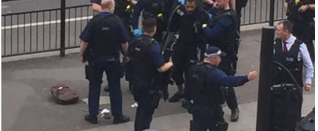 Συναγερμός και πάλι στο Λονδίνο: Συνελήφθη οπλισμένος άνδρας κοντά στο Γουέστμινστερ