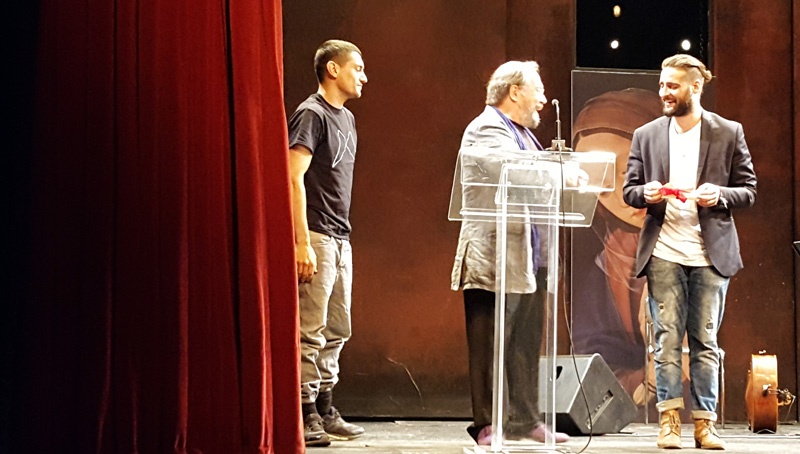 Στον νέο ηθοποιό Κωνσταντίνο Μπιμπή το βραβείο “Δημήτρης Χορν”