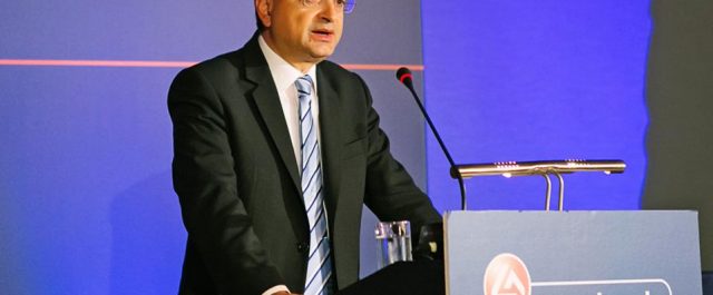 Φ. Καραβίας(Eurobank): Θα επιτευχθεί η δέσμευση για μείωση 10% των κόκκινων δανείων