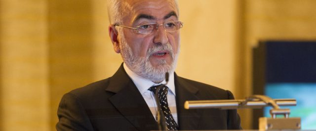 Επίσκεψη Σαββίδη στο “Ε” – Τι είπε στους εργαζόμενους για το σχέδιο του