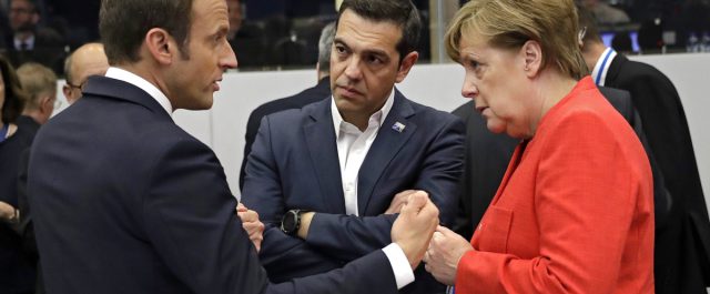 Καθαρή λύση για το χρέος ζήτησε ο Τσίπρας από Μέρκελ, Μακρόν, Τουσκ