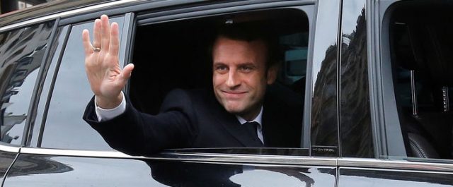 Προηγείται με 31% στις δημοσκοπήσεις το “La Republique en marche” του Μακρόν