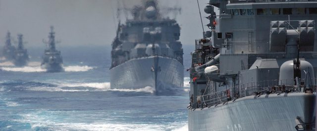 Η «ναυμαχία» των φρεγατών να μην «βουλιάξει» την ελληνική αμυντική βιομηχανία